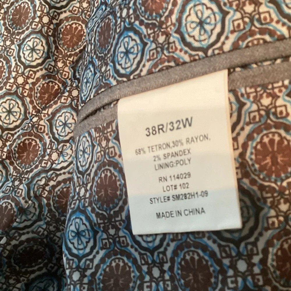 Stacy Adams Gray Blazer with Paisley Lining and Pocket Square
